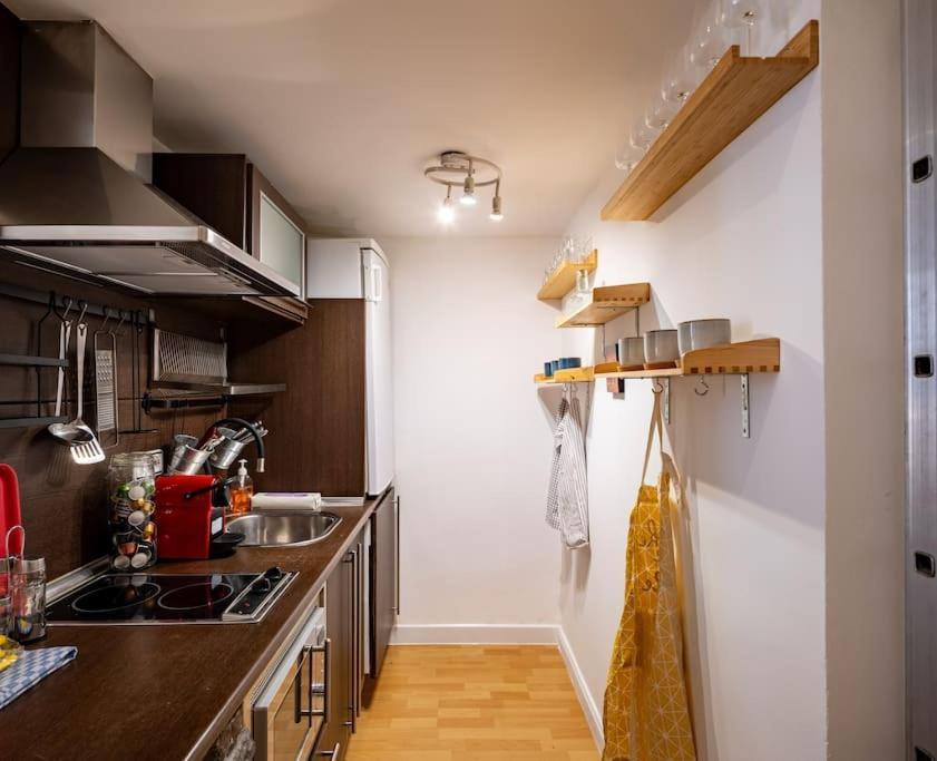 Beautiful Apartment In Malasana For 3 Pax - Ferrer Madrid Buitenkant foto