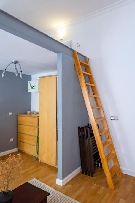 Beautiful Apartment In Malasana For 3 Pax - Ferrer Madrid Buitenkant foto
