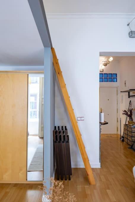 Beautiful Apartment In Malasana For 3 Pax - Ferrer Madrid Buitenkant foto